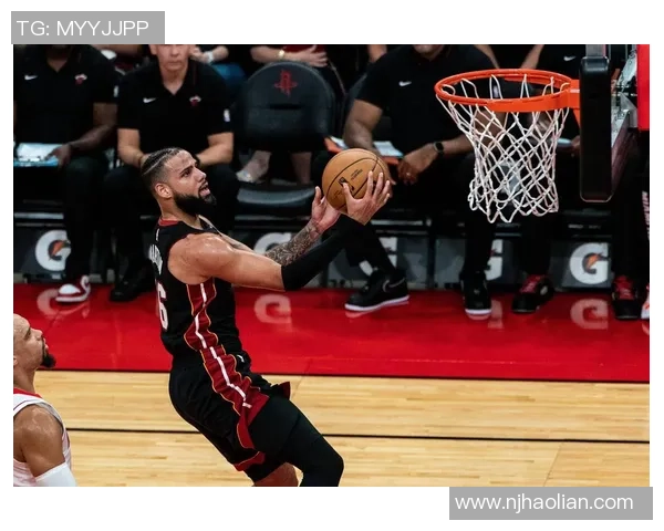 火箭队与猛龙队季前赛精彩瞬间回顾与分析